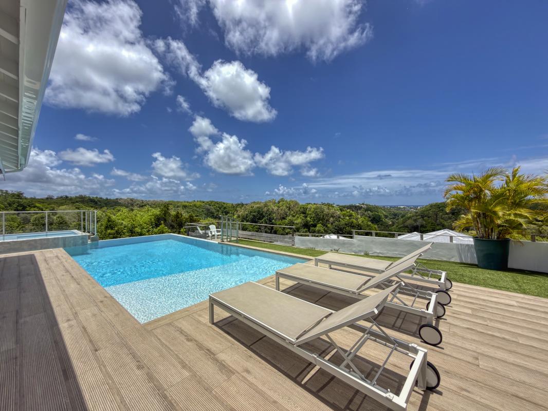 6.Location villa 3 chambres piscine vue mer Le Gosier Guadeloupe